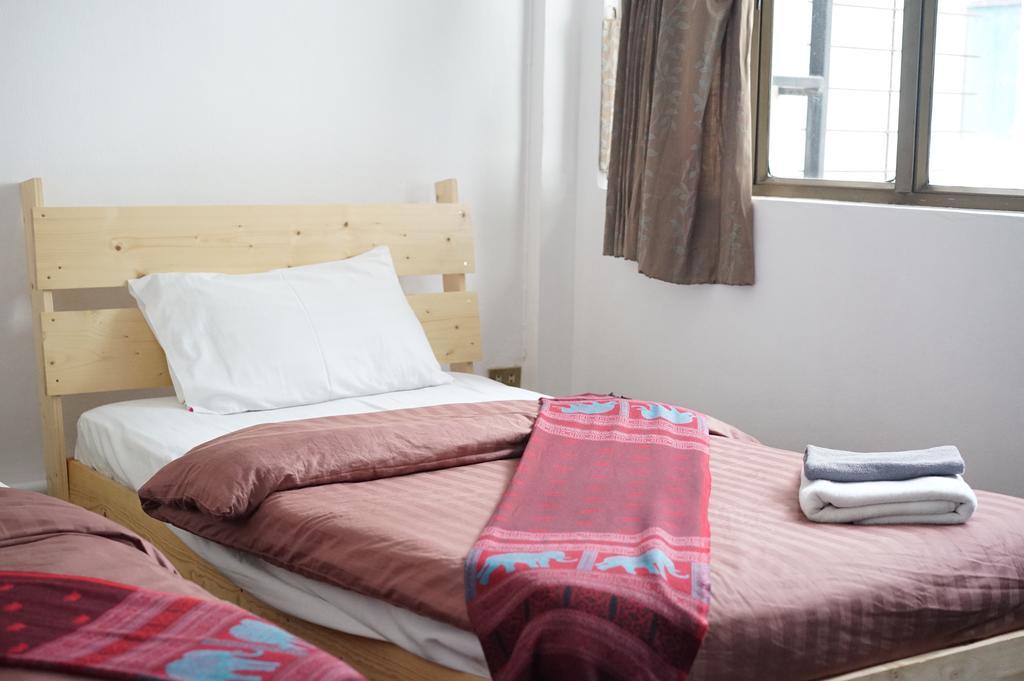 B&B 22 House Bangkok Eksteriør billede