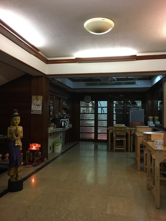 B&B 22 House Bangkok Eksteriør billede