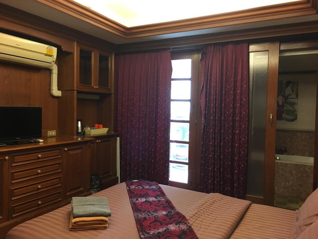 B&B 22 House Bangkok Eksteriør billede