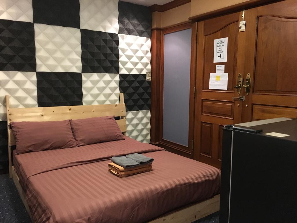 B&B 22 House Bangkok Eksteriør billede