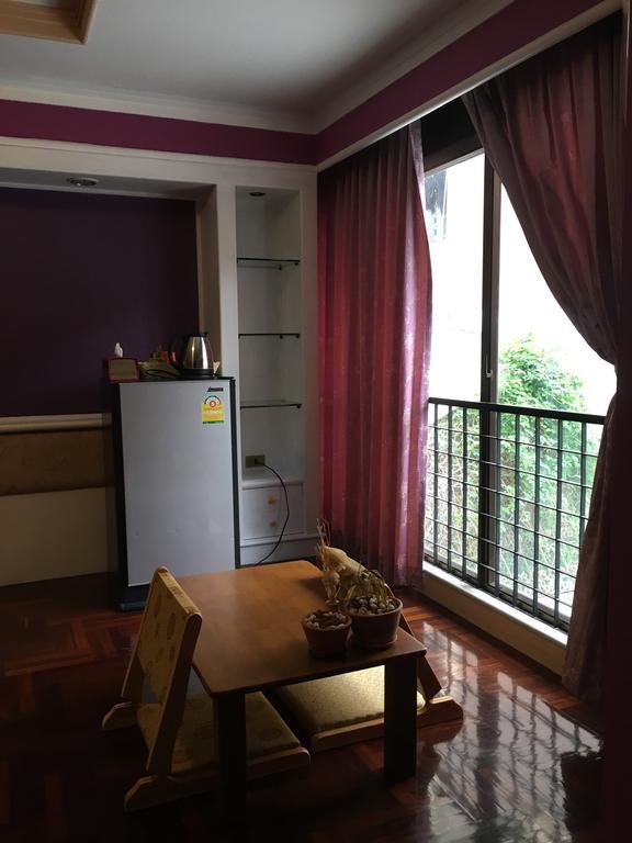 B&B 22 House Bangkok Eksteriør billede