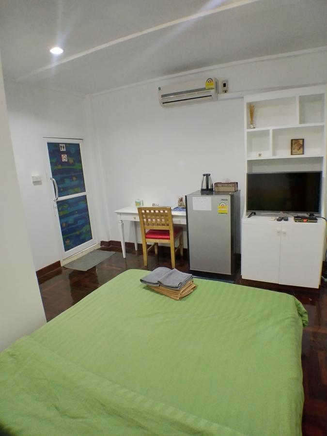 B&B 22 House Bangkok Eksteriør billede